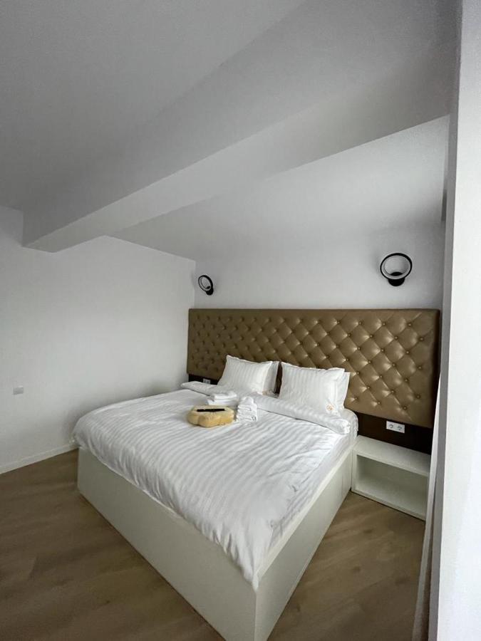 Adina Apartament Gura Humorului Exterior foto